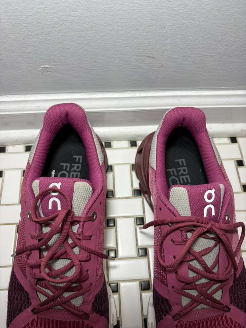 On Running Women's Athletic Shoes - Berry and Light Gray